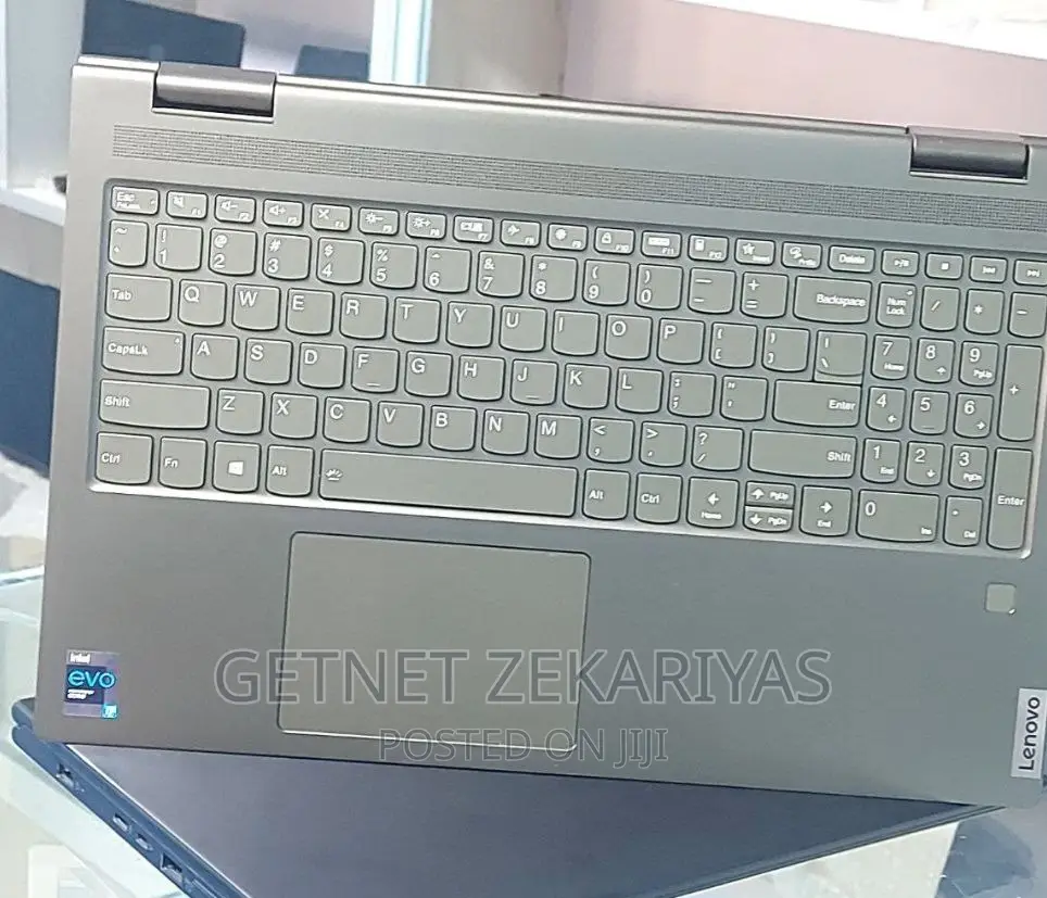 New Laptop Lenovo ThinkPad Yoga 12GB Intel Core I7 SSD 512GB