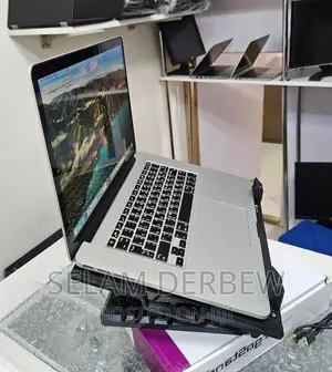 New Laptop Apple MacBook 2015 16GB Intel Core I7 SSD 512GB