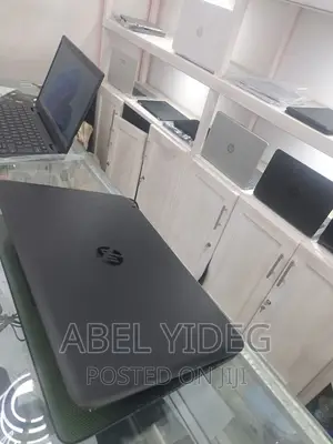 New Laptop HP Pavilion 15 8GB Intel Core I5 HDD 1T