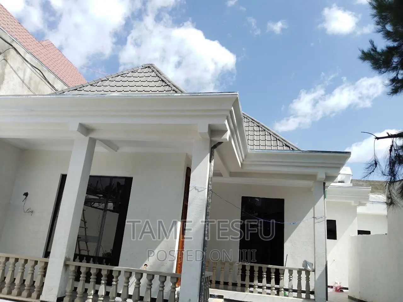 Furnished 4bdrm Villa in Gorroo Yerer, Bole for sale