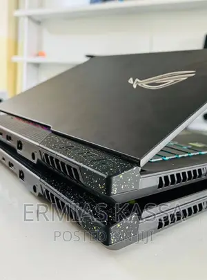 New Laptop Asus ROG Strix G15 16GB AMD Ryzen 7 SSD 1T