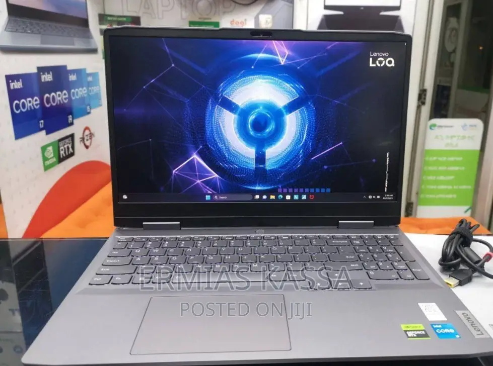 New Laptop Lenovo 8GB Intel Core I5 SSD 512GB