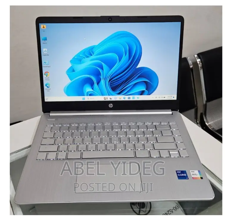 New Laptop HP Stream Notebook 16GB Intel Core I7 SSD 512GB
