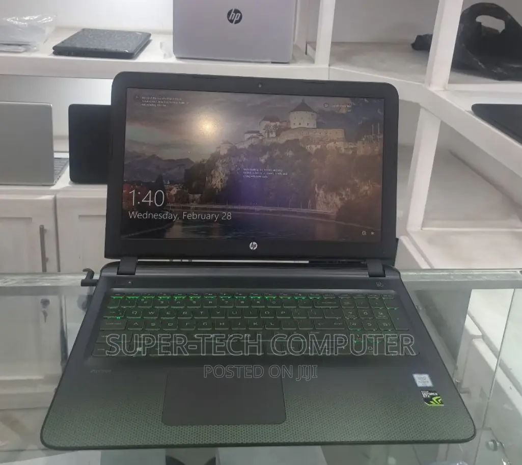 New Laptop HP Pavilion 15 8GB Intel Core I5 HDD+SSD 1T