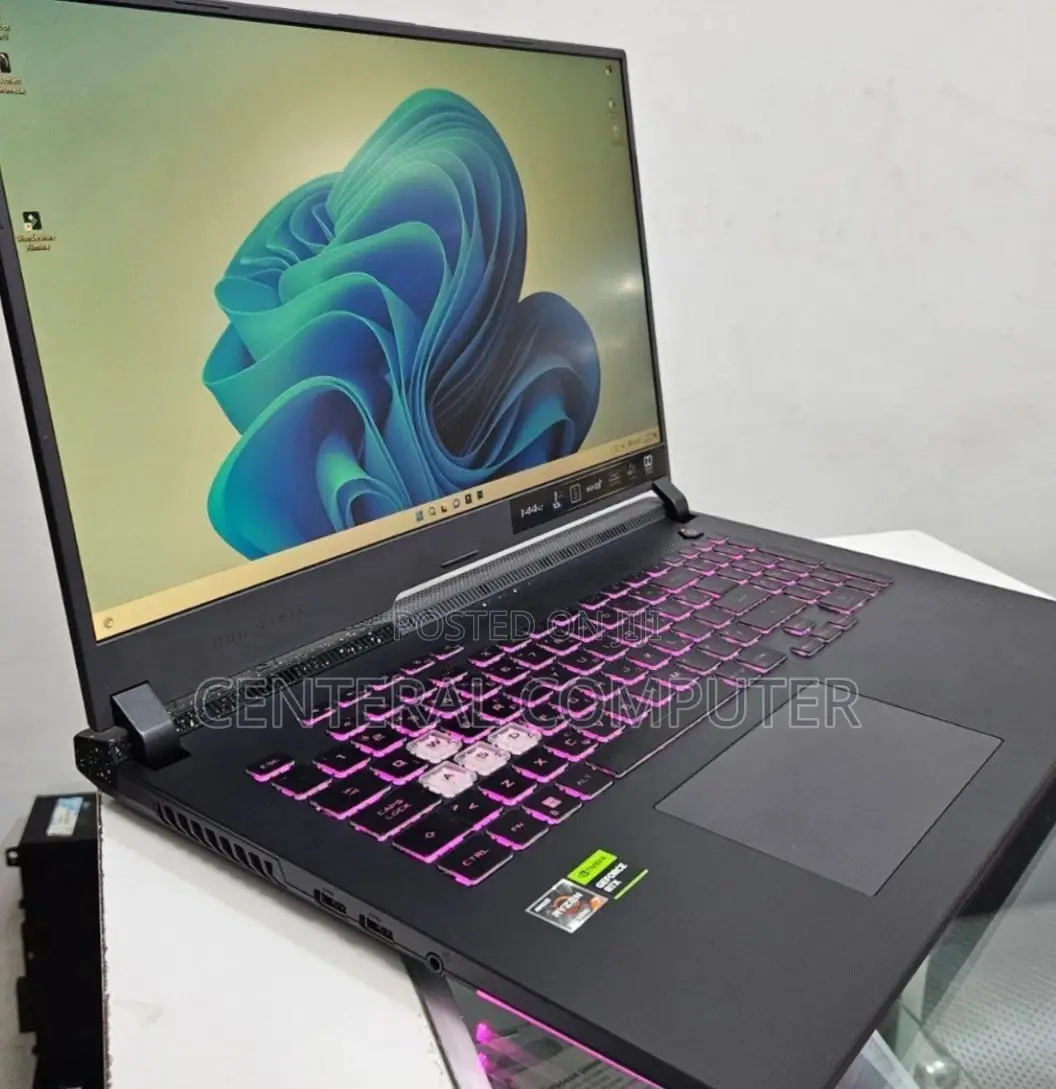 New Laptop Asus ROG Strix GL702VI 16GB AMD Ryzen 7 SSD 1T