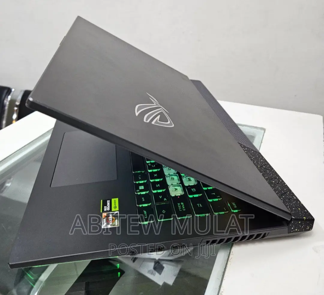 New Laptop Asus ROG Strix G16 G614 16GB AMD Ryzen 7 SSD 1T