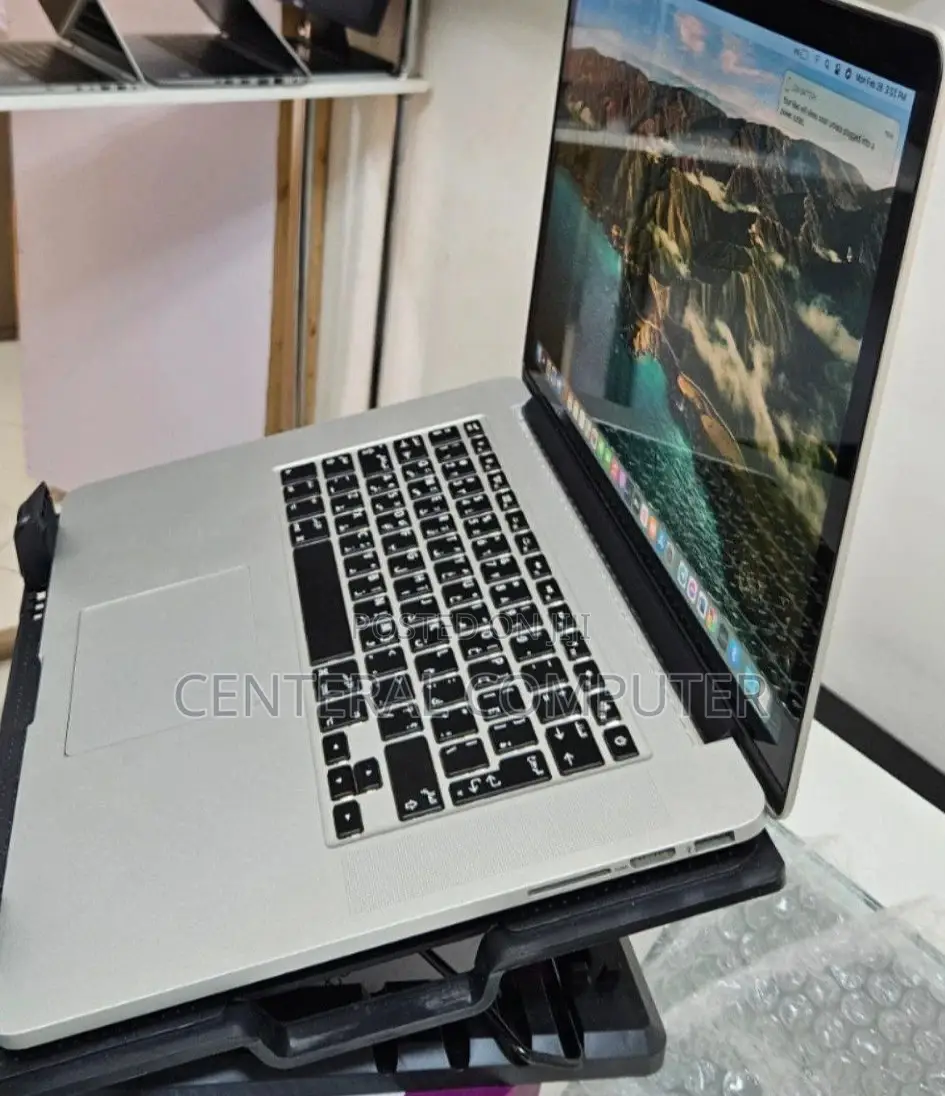 New Laptop Apple MacBook 2015 16GB Intel Core I7 SSD 512GB