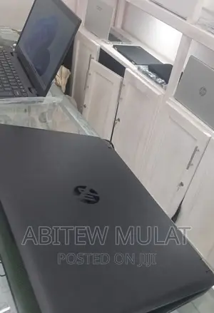 New Laptop HP Pavilion 15 8GB Intel Core I5 HDD+SSD 1T