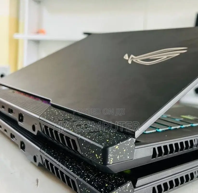 New Laptop Asus ROG Strix G15 16GB Nvidia SSD 1T