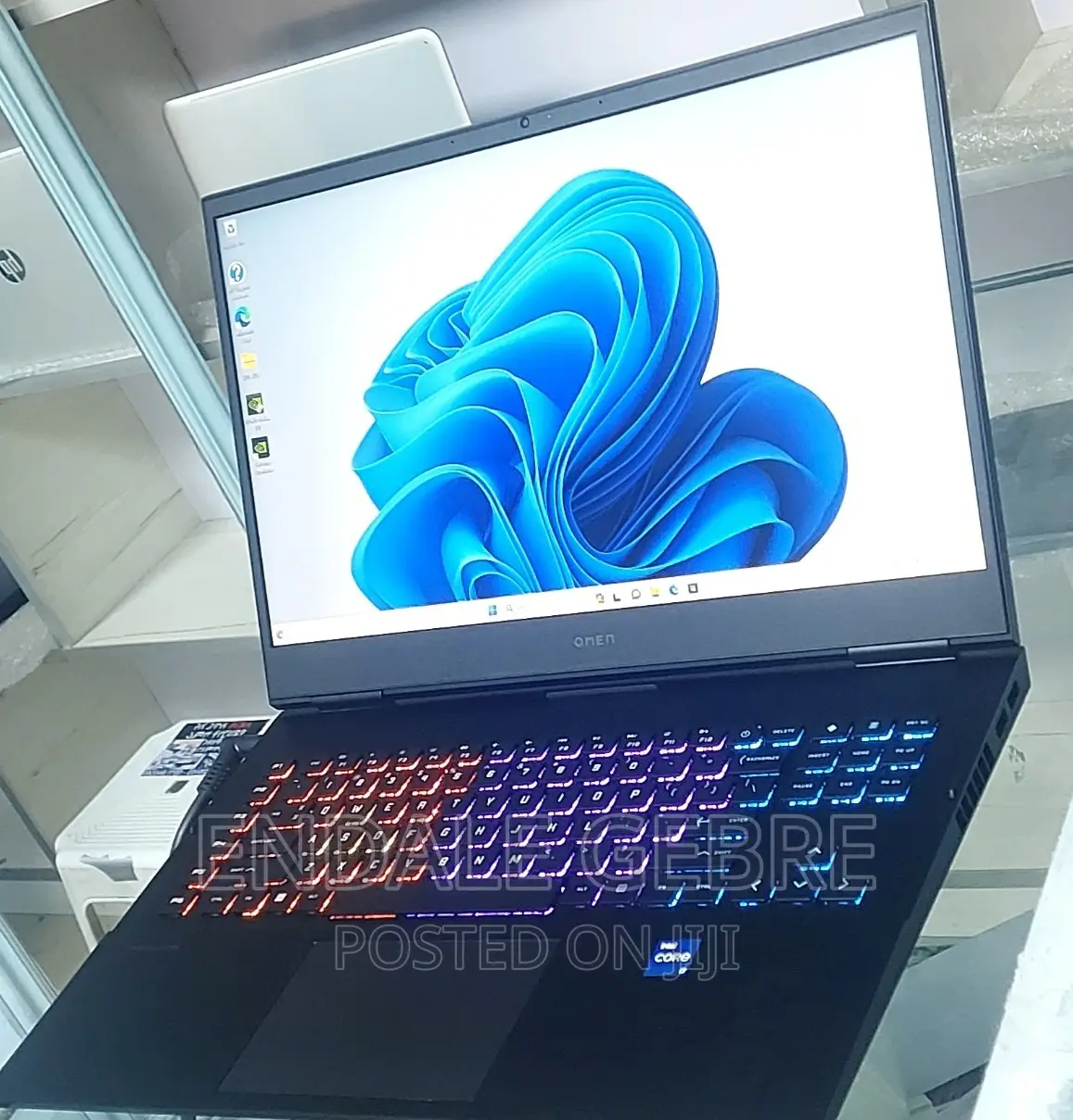 New Laptop HP Omen 17 16GB Intel Core I7 SSD 1T