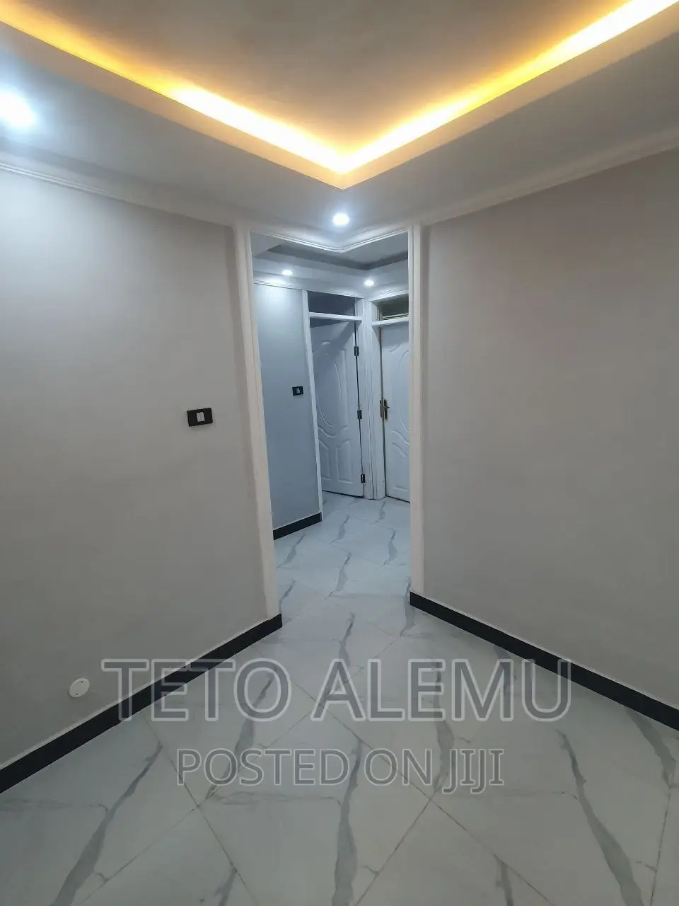 6bdrm House in የሚሸጥ ቤት አያት, Bole for sale