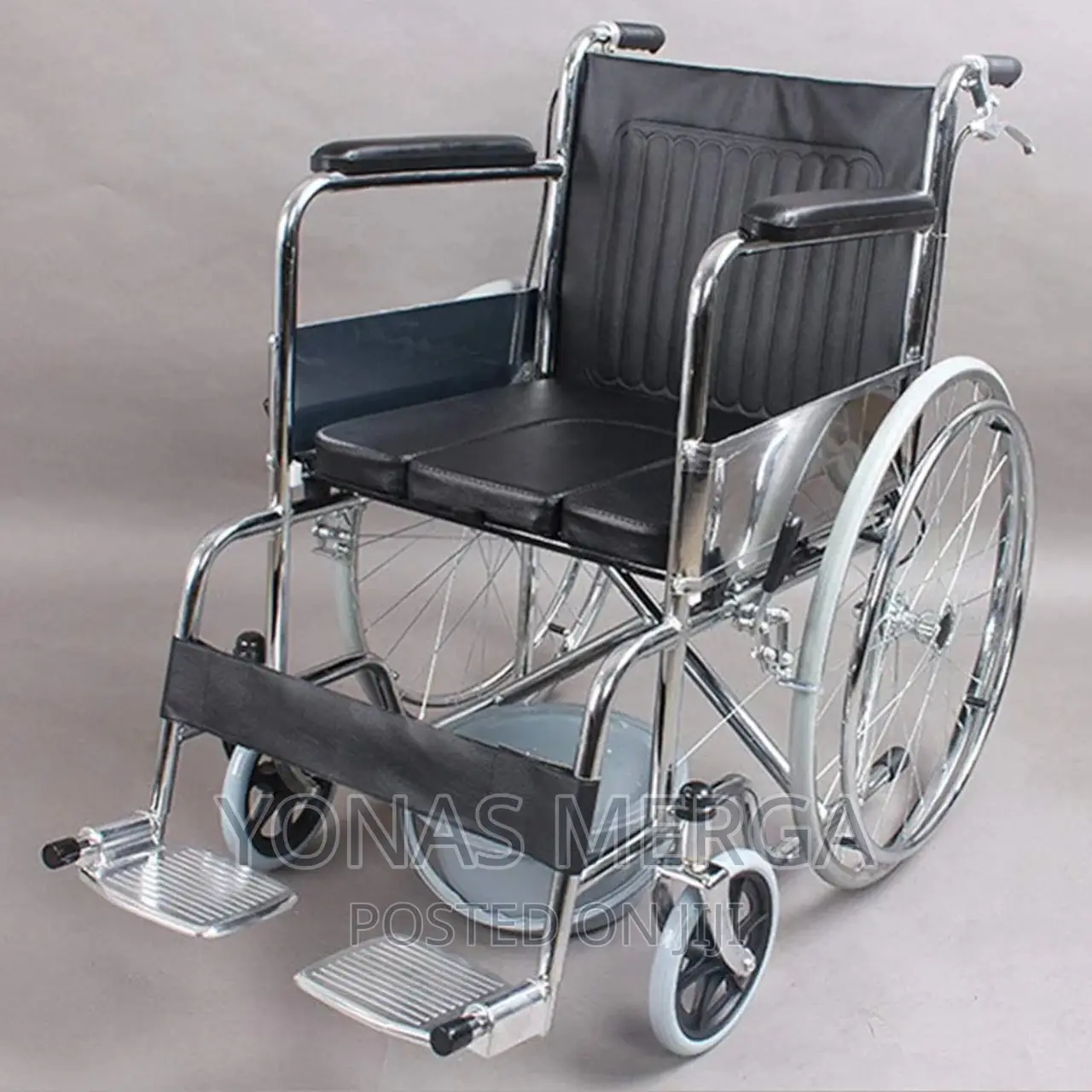 Assure Chrome Standard Wheel Chair 18"With Mag Wheel Ar-0100