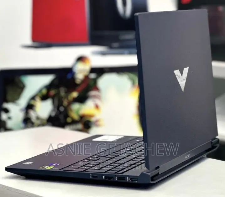 New Laptop HP Omen 15 8GB Intel Core I7 SSD 512GB