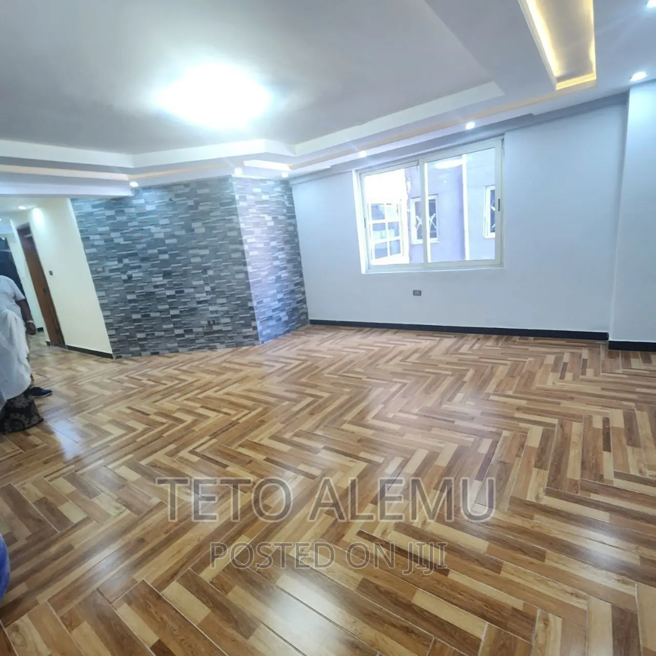 7bdrm House in የሚሸጥ ቤት Cmc, Bole for sale