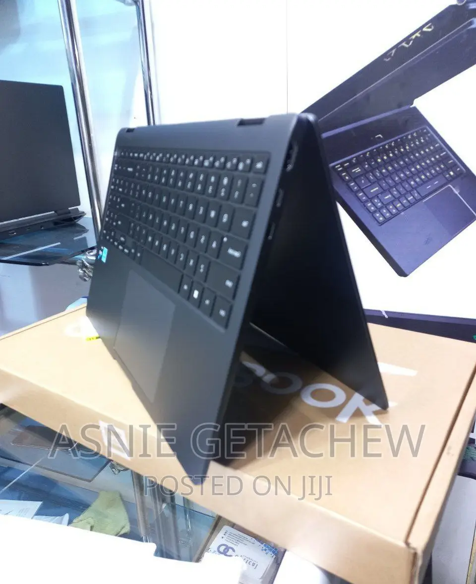 New Samsung Galaxy Book3 360 15 NP750QFG 8GB Intel Core I5 SSD 1T