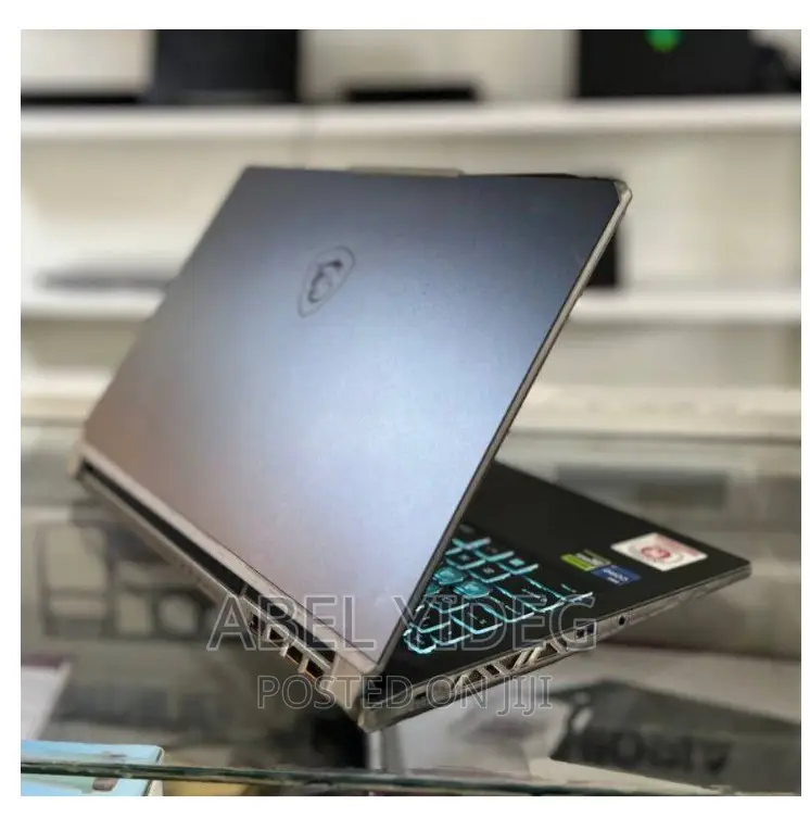 New Laptop MSI 16GB Intel Core I7 SSD 512GB