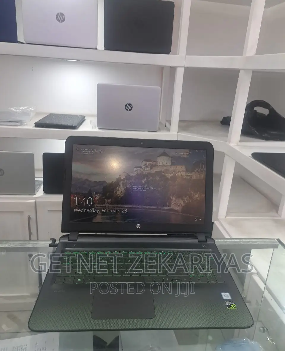 New Laptop HP Pavilion 15 8GB Intel Core I5 HDD+SSD 128GB