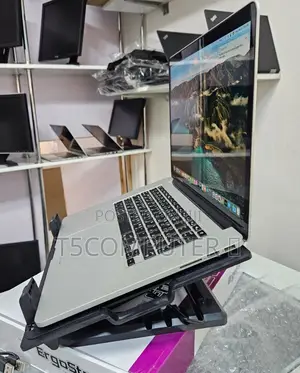 New Laptop Apple MacBook 2015 16GB Intel Core I7 SSD 512GB