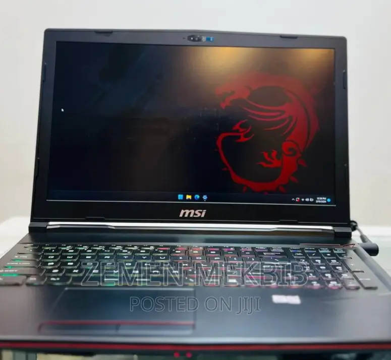 New Laptop MSI Pulse GL66 16GB Intel Core I7 SSD 512GB