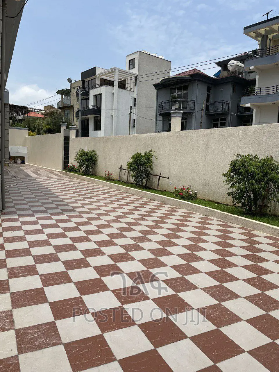 3bdrm Villa in 🏠 - ሰሚት አካባቢ 
የሚሸጥ, Bole for sale