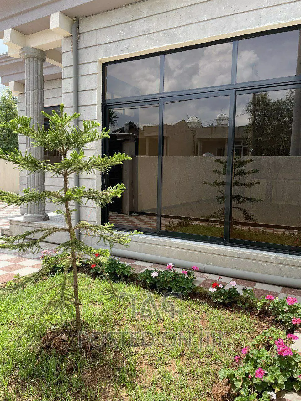 3bdrm Villa in 🏠 - ሰሚት አካባቢ 
የሚሸጥ, Bole for sale