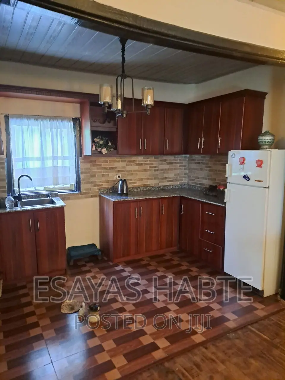 Furnished 3bdrm House in Yeka for rent