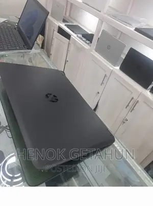 New Laptop HP Pavilion 15 8GB Intel Core I5 HDD 1T