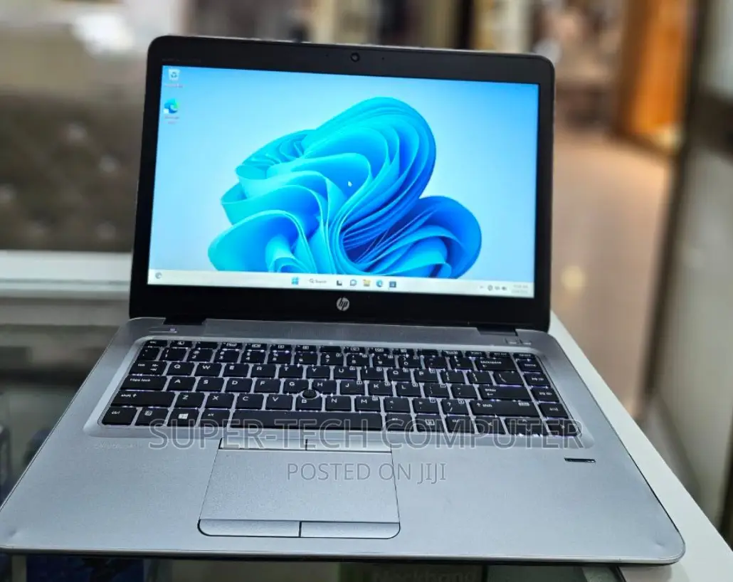New Laptop HP EliteBook 840 8GB Intel Core I7 SSD 256GB