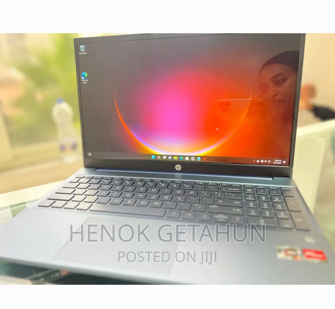 New Laptop HP Pavilion 15 8GB AMD Ryzen 5 SSD 512GB