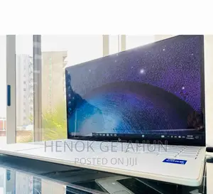 New Laptop HP Envy X360 8GB Intel Core I7 SSD 512GB