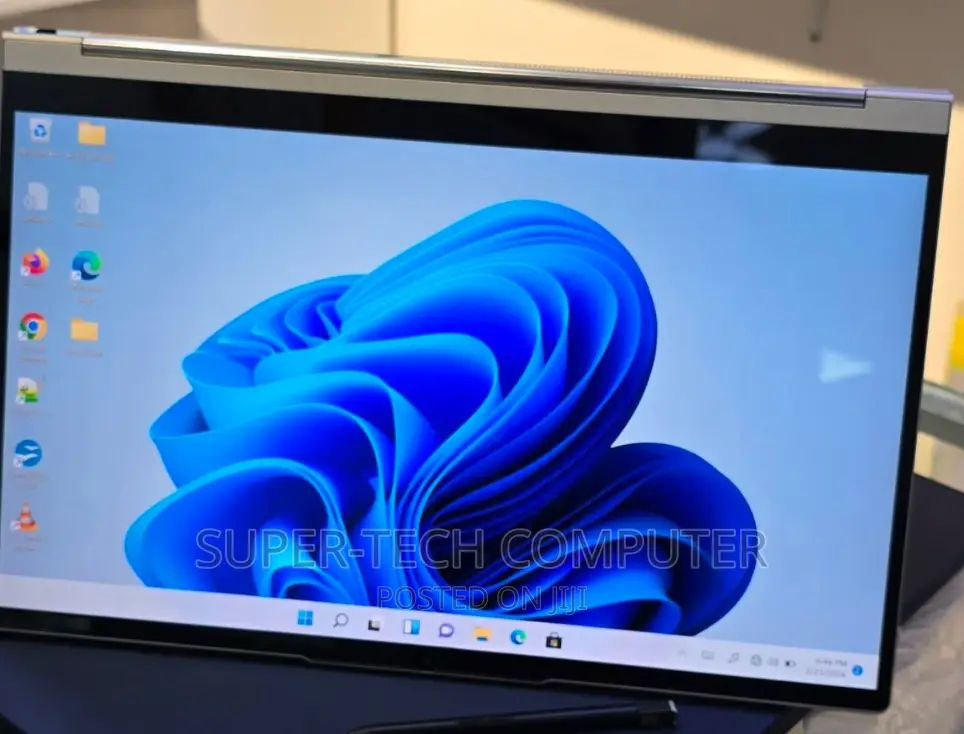 New Laptop Lenovo Lrgion 7i 16GB Intel Core I7 SSD 512GB