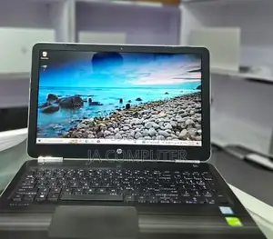 Photo - Laptop HP Pavilion 10 8GB Intel Core I5 SSD 512GB