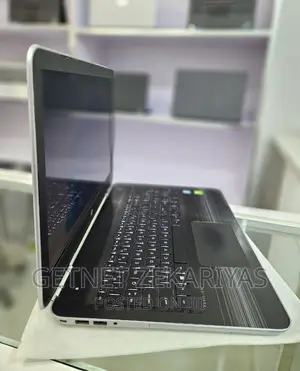 New Laptop HP Pavilion 15 8GB Intel Core I5 SSD 512GB