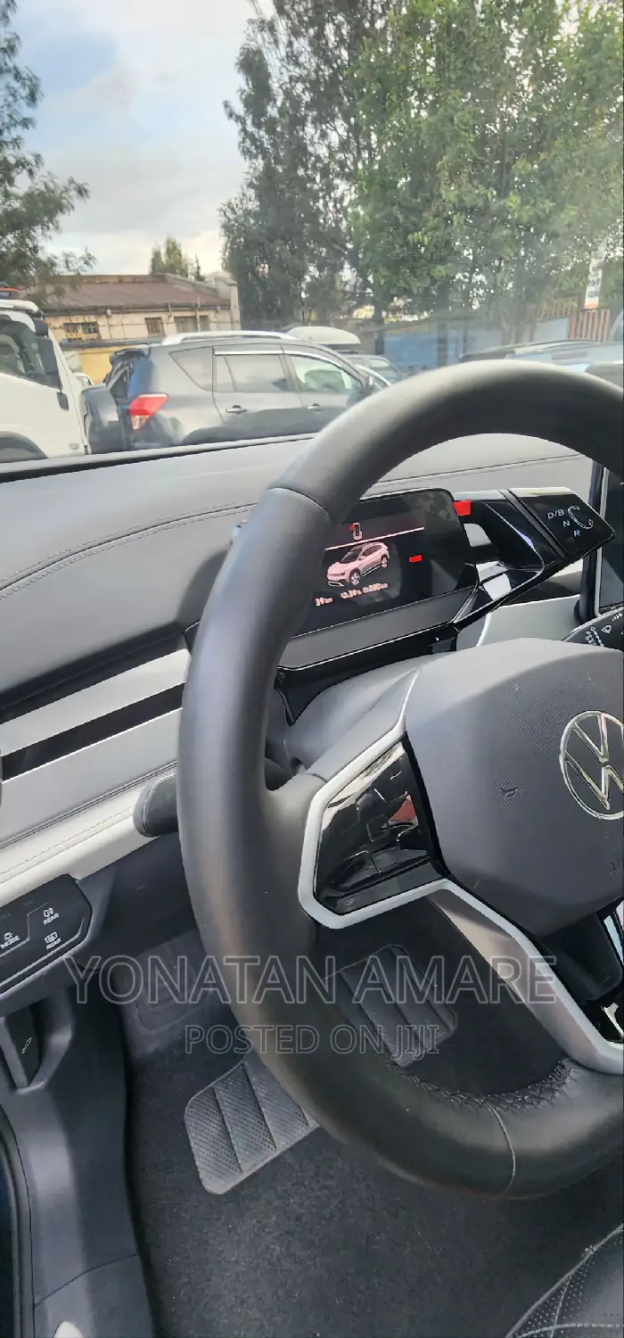 New Volkswagen ID.6 2023 Blue