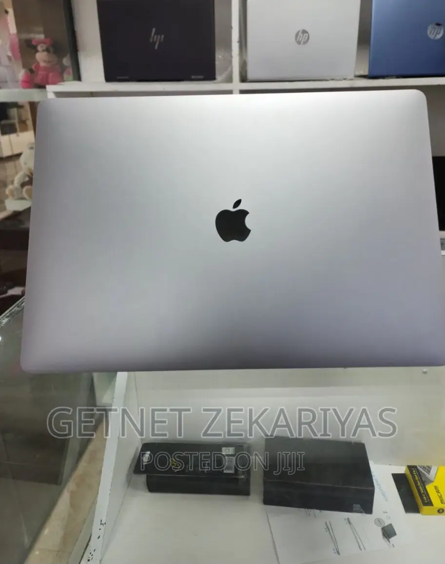 New Laptop Apple MacBook Pro 2009 32GB Intel Core I7 SSD 512GB