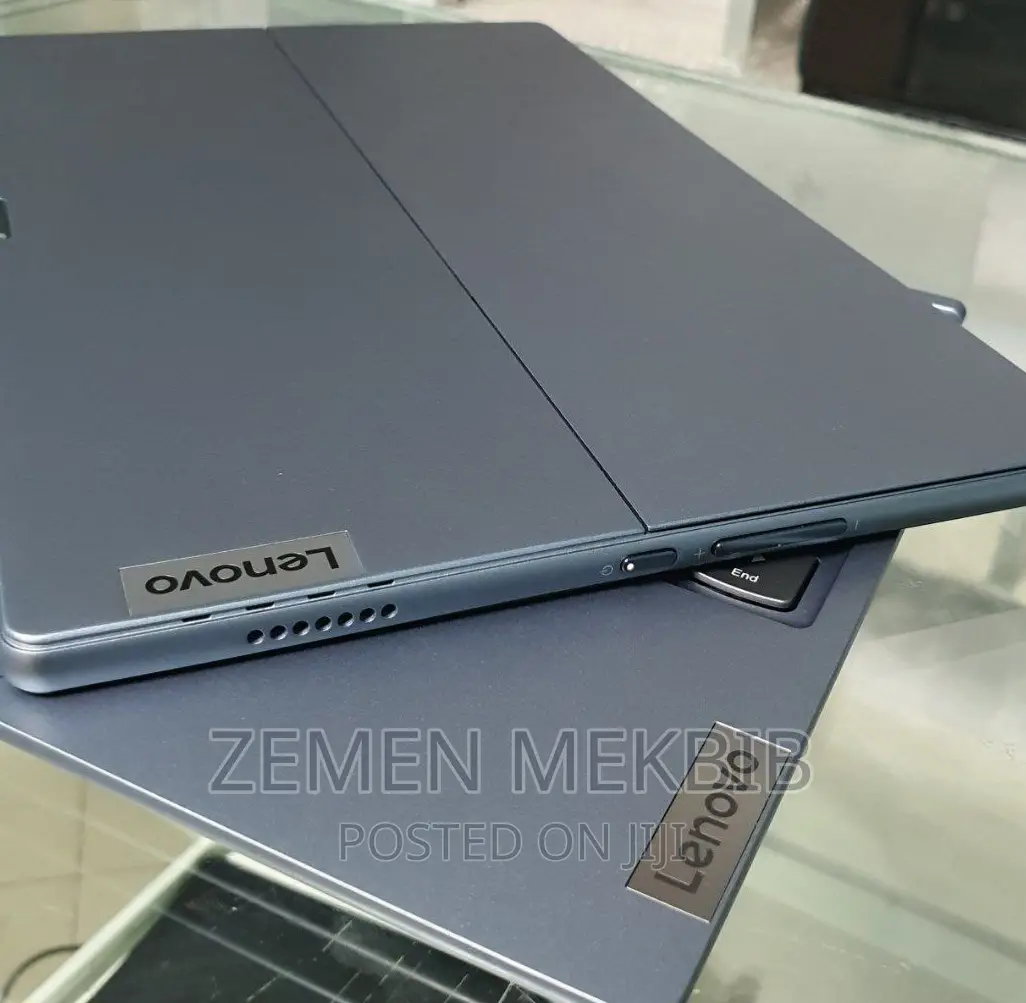 New Laptop Lenovo 8GB Intel Core I3 SSD 128GB