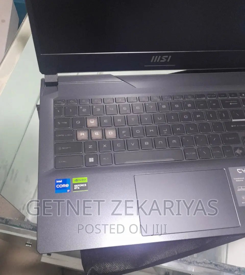 New Laptop Lenovo Legion Y720 16GB Intel Core I7 SSD 1T