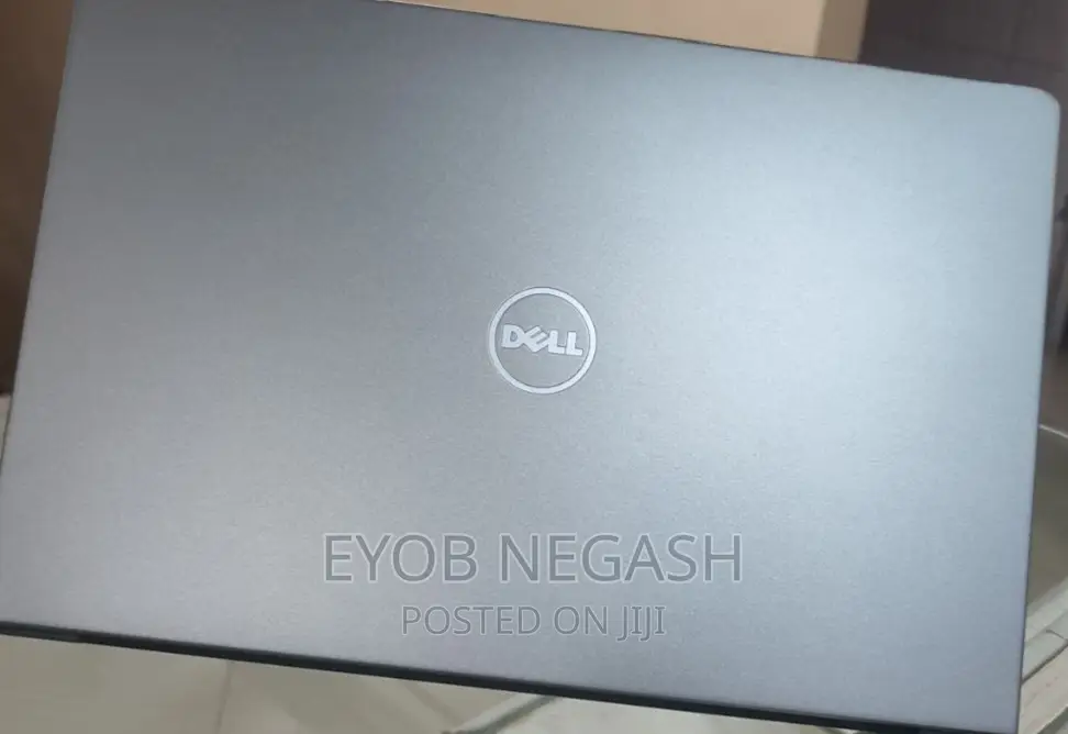 New Laptop Dell Vostro DVCI315 8GB Intel Core I5 SSD 256GB