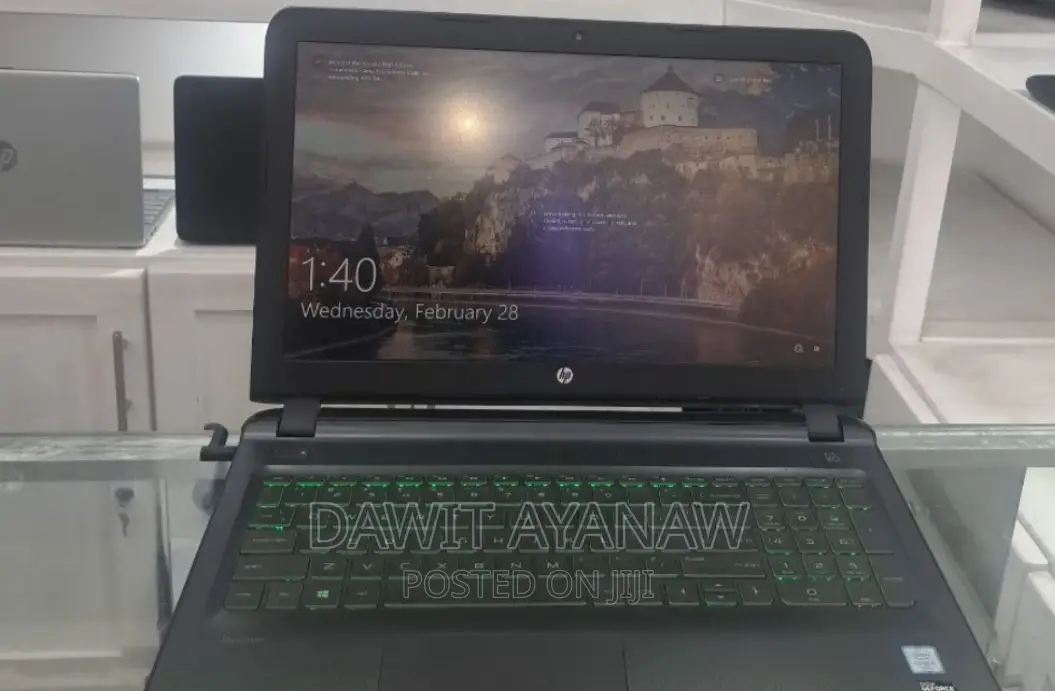New Laptop HP Pavilion 15 8GB Intel Core I5 SSD 1T