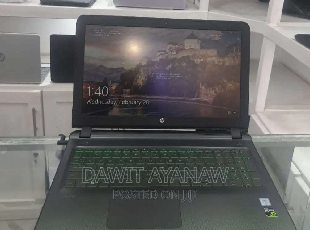 New Laptop HP Pavilion 15 8GB Intel Core I5 SSD 1T
