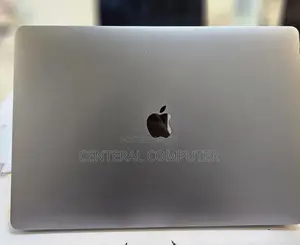 New Laptop Apple MacBook 2016 16GB Intel Core I7 SSD 1T