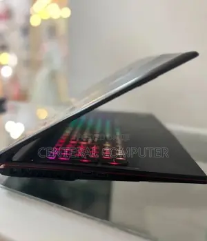 New Laptop MSI GP75 Leopard 16GB Intel Core I7 SSD 512GB