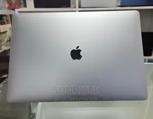 New Laptop Apple MacBook Pro 2019 32GB Intel Core I9 SSD 512GB