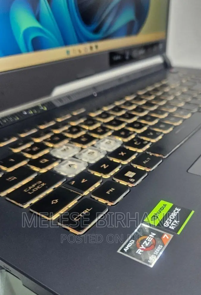 New Laptop Asus 16GB AMD Ryzen 7 SSD 512GB