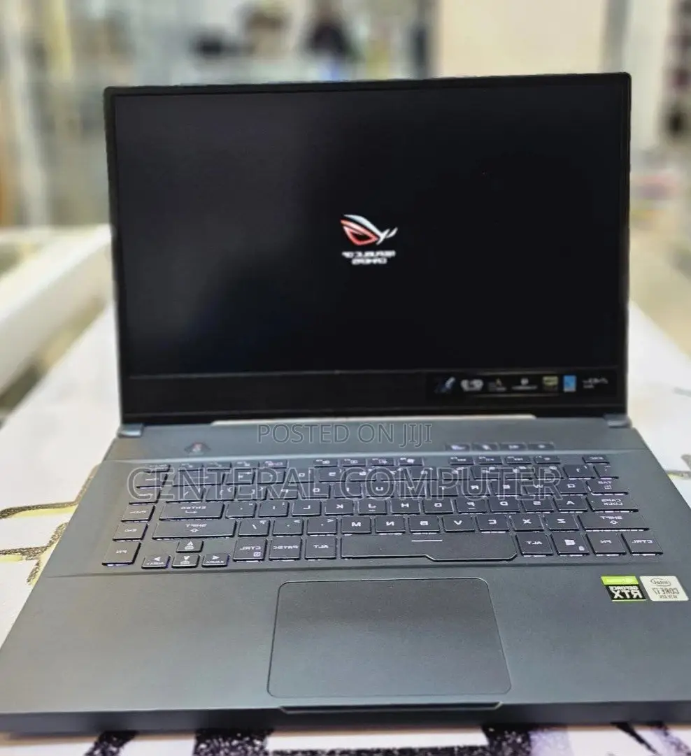 New Laptop Asus ROG Zephyrus G14 16GB Intel Core I7 SSD 1T
