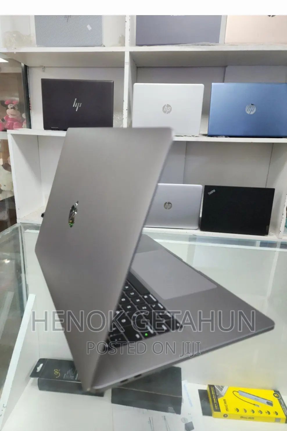 New Laptop Apple MacBook Pro 2019 32GB Intel Core I7 SSD 512GB