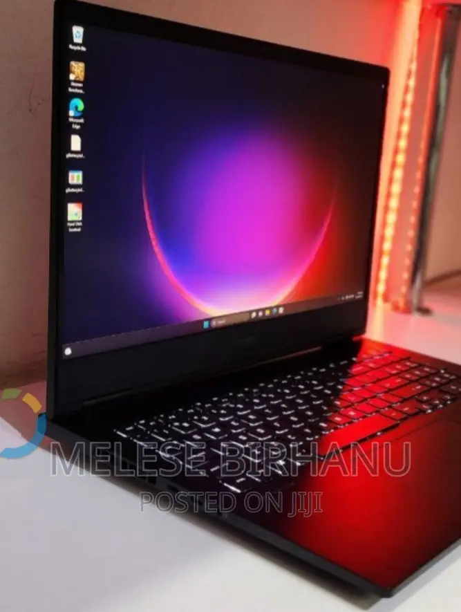 New Laptop HP Omen 15 16GB Intel Core I9 SSD 1T