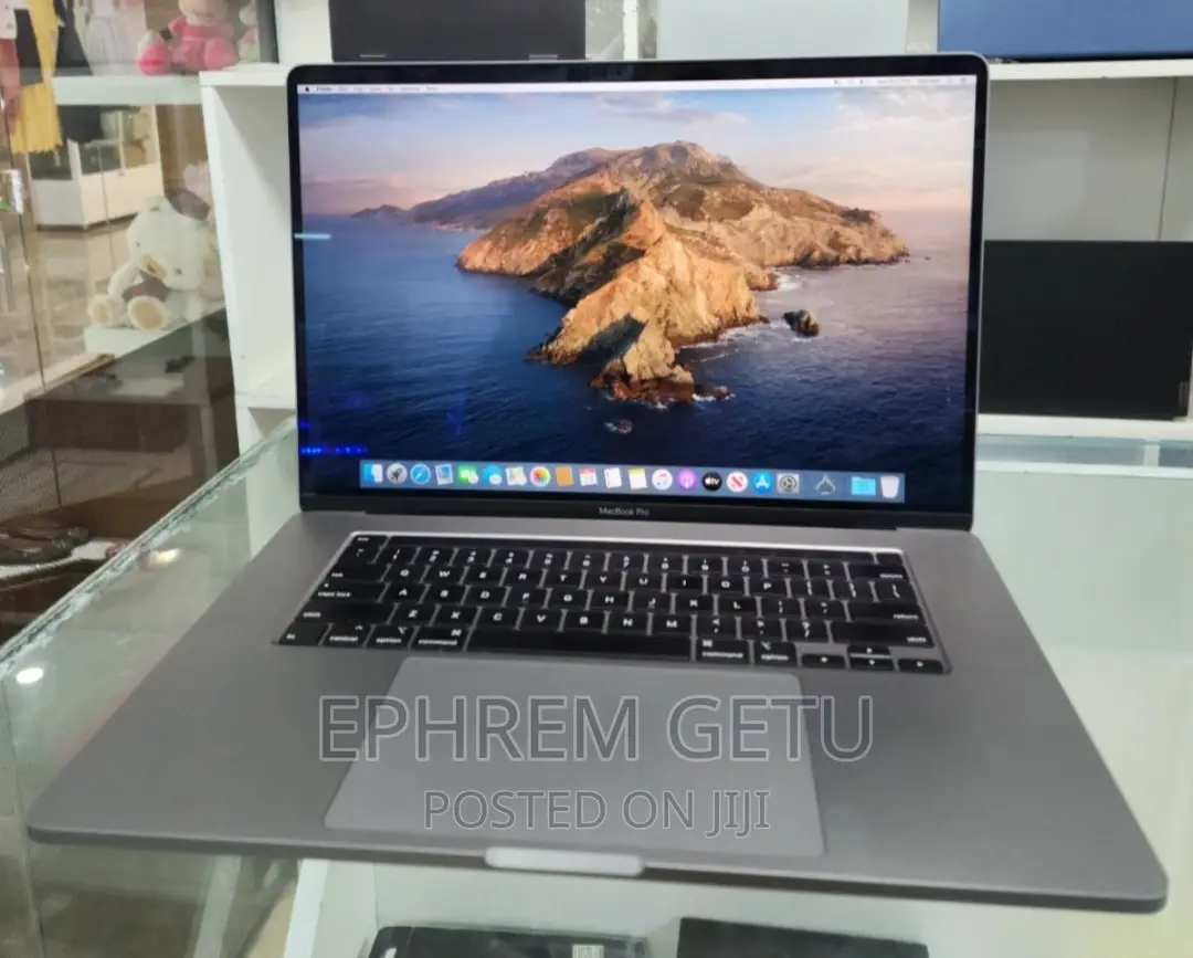 New Laptop Apple MacBook Pro 2019 32GB Intel Core I7 SSD 512GB