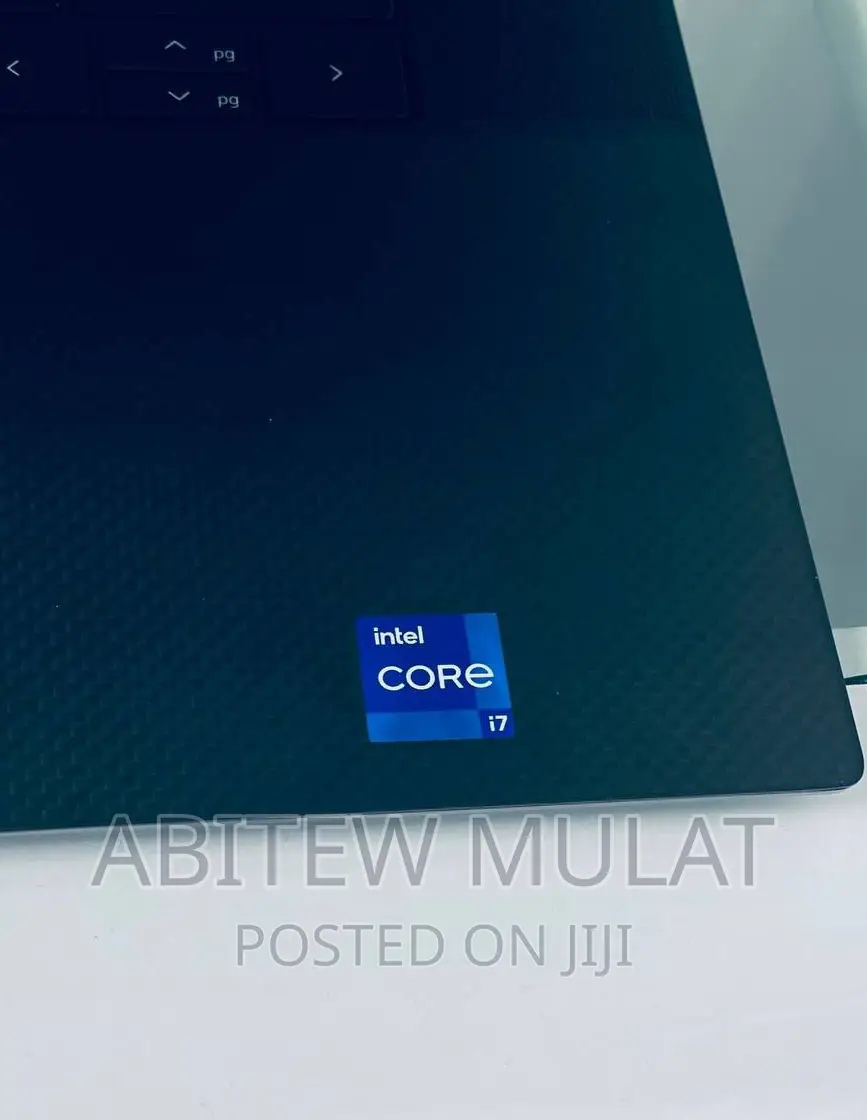 New Laptop Dell Precision 5570 32GB Intel Core I7 SSD 1T