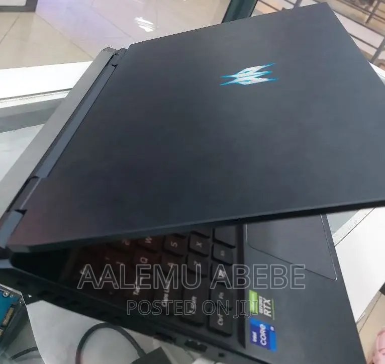 New Laptop Acer Predator Helios 300 16GB Intel Core I9 SSD 1T